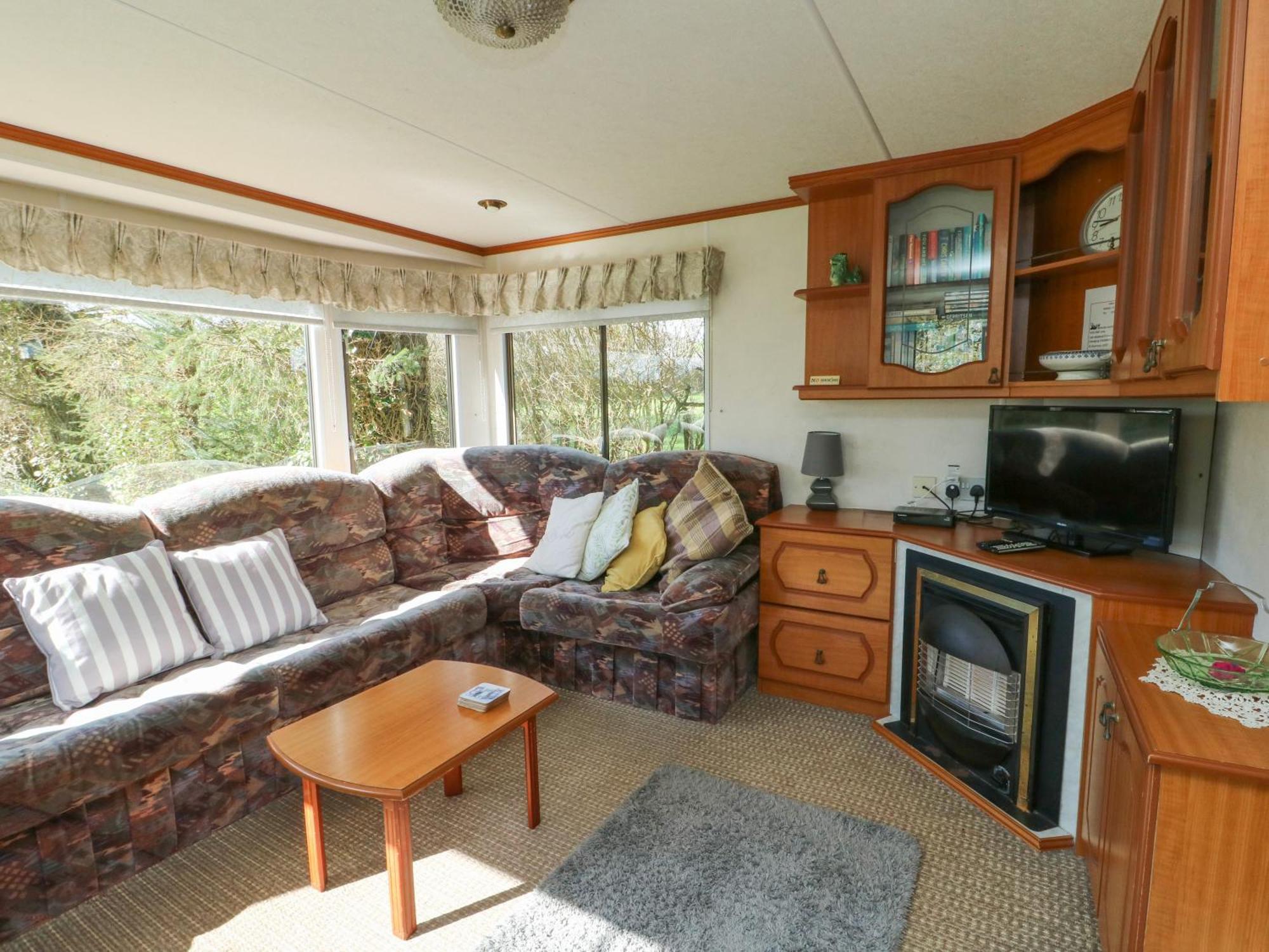 Fron Dderw Caravan Holyhead Bagian luar foto